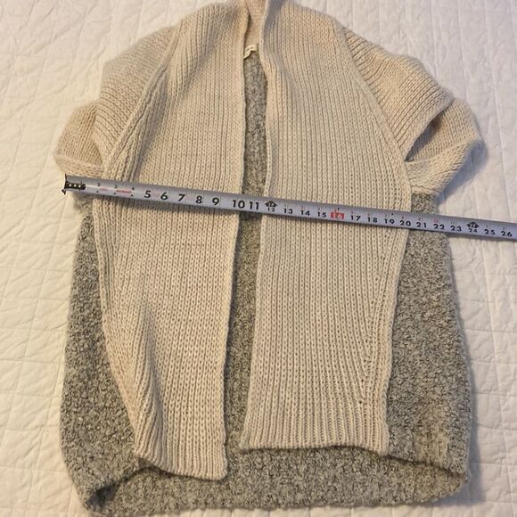 Elan Thick Knit Two Toned Short Dolman Sleeves oversize cardigan size small - Picture 11 of 12